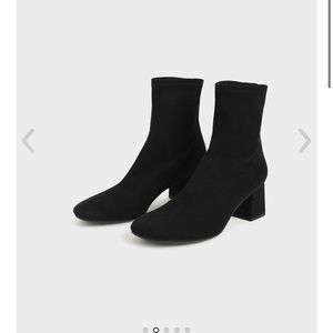 Brand new black block suede heel for fall